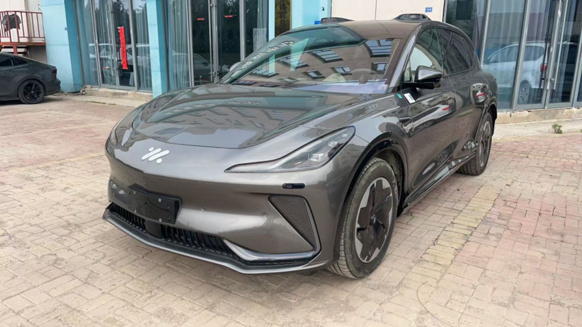 2023 IM Motors 100k Wh Lux