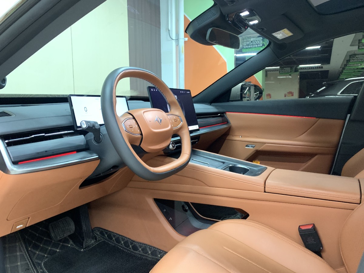 2025 Dongfeng eπ 565Max