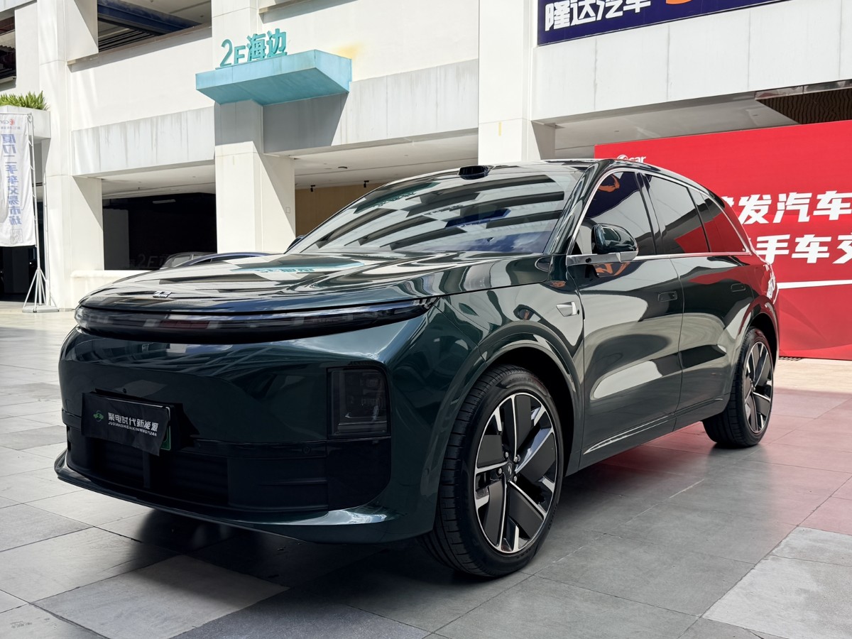 2025 Li Auto Max
