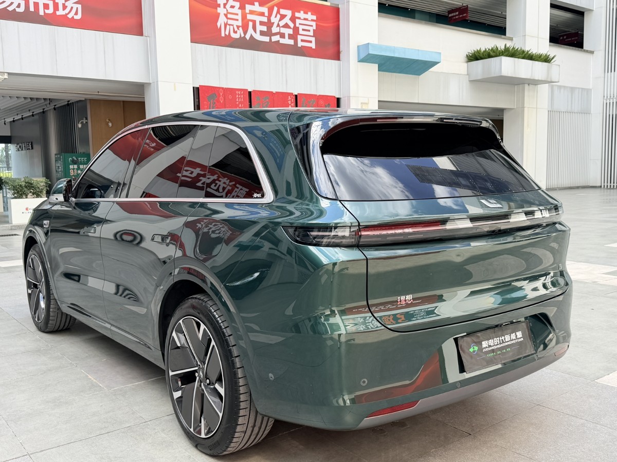 2025 Li Auto Max