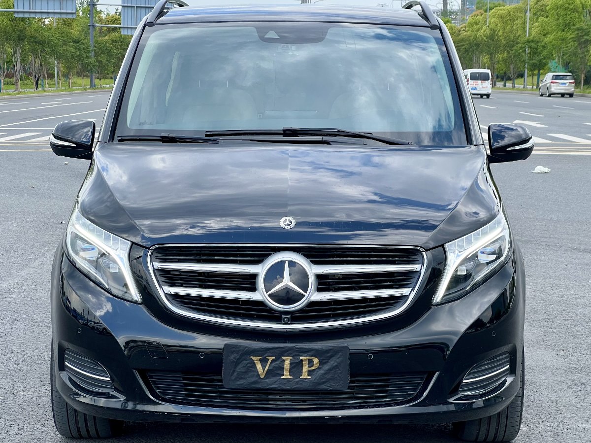 2018 Mercedes-Benz V-Class 260