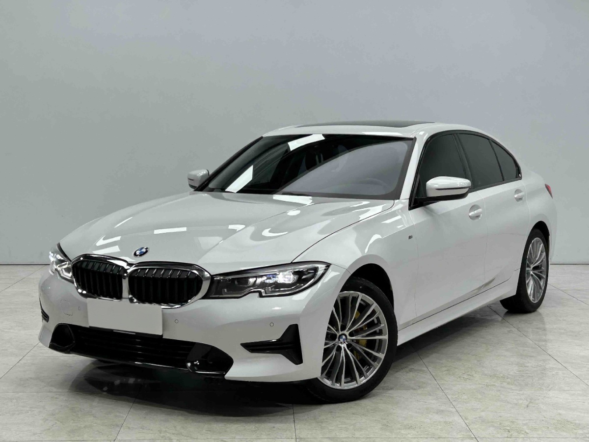 2022 BMW 3 Series 320i