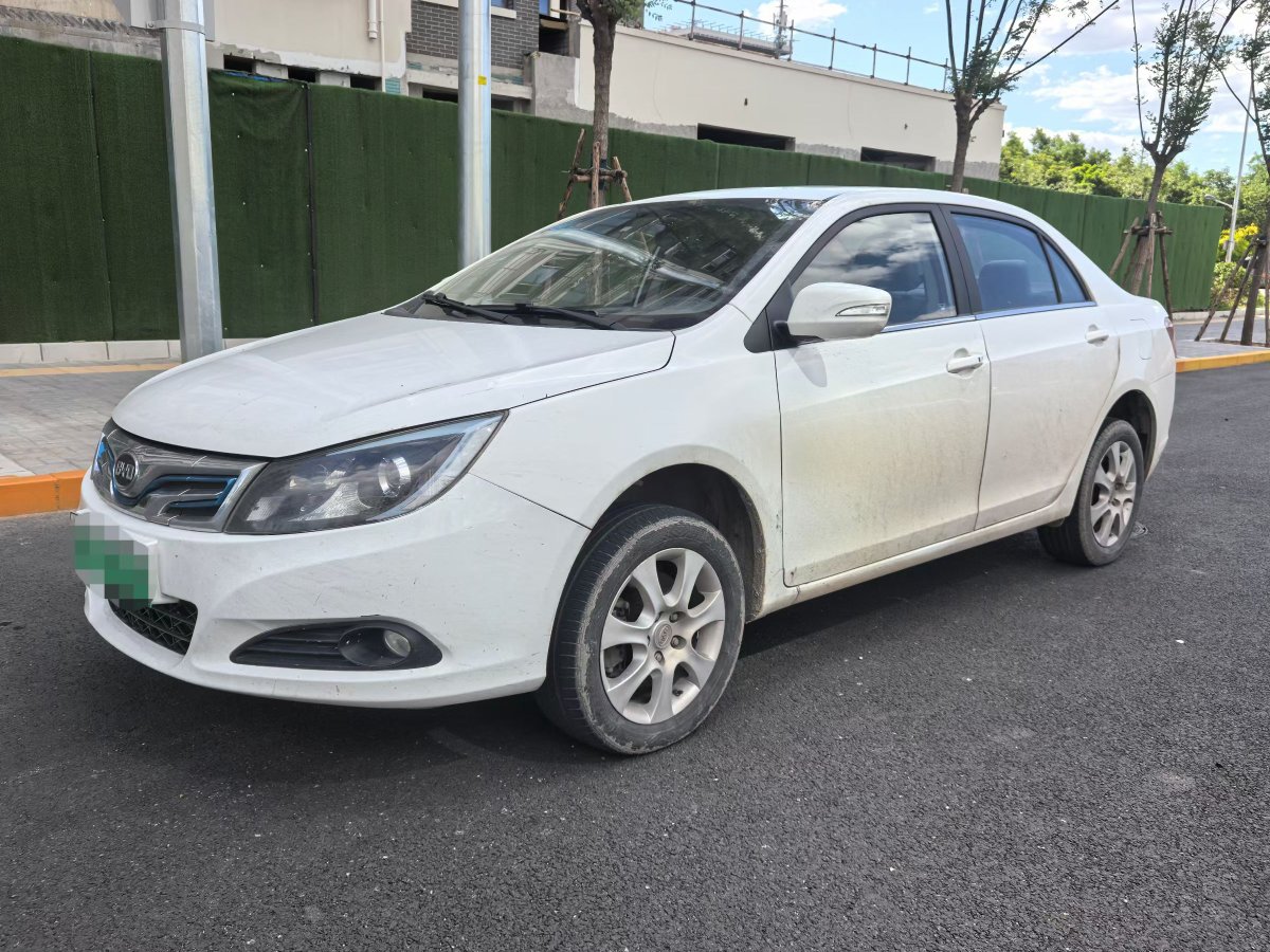 2016 BYD e5 300 Luxury