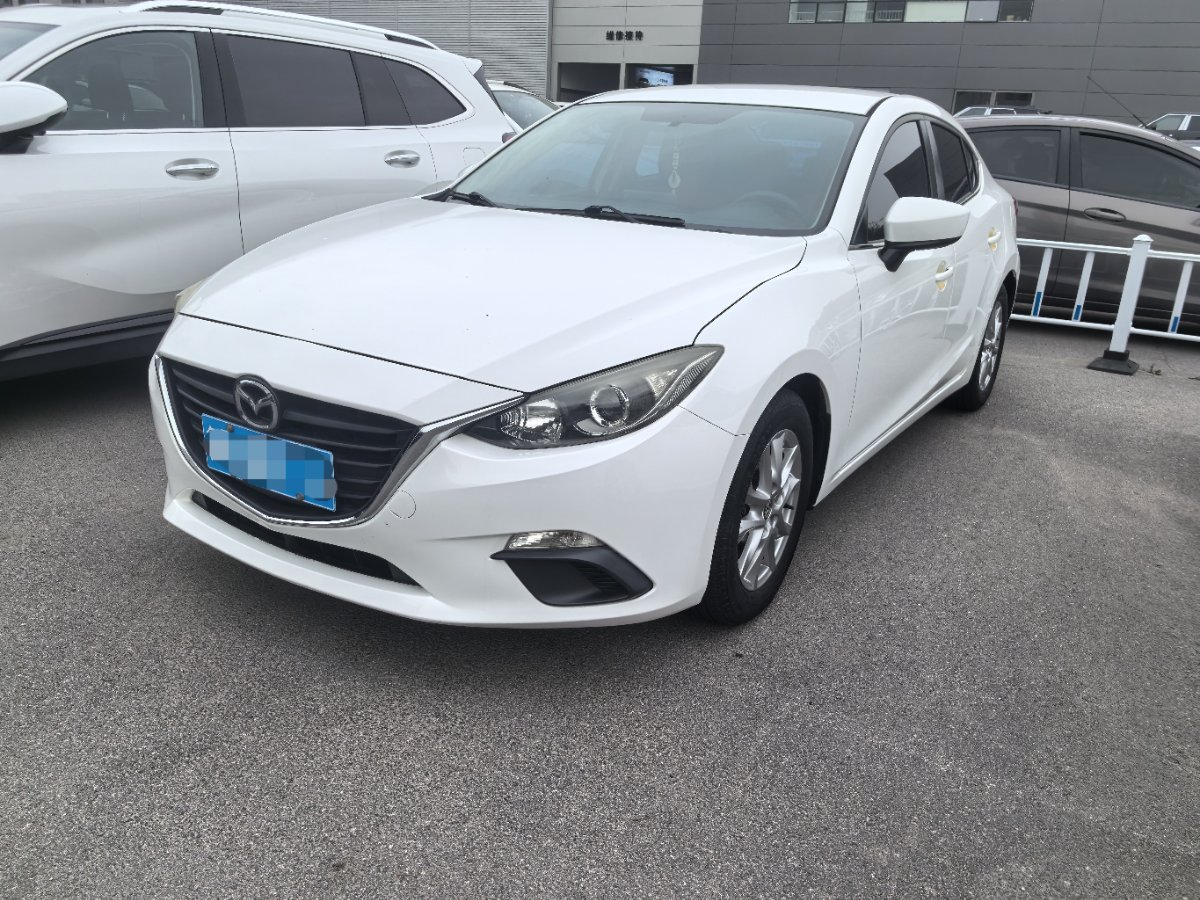 2014 Mazda 3 Axela 1.5L Automatic Comfort