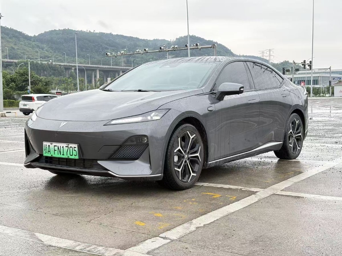 2023 Deepal Blue SL03