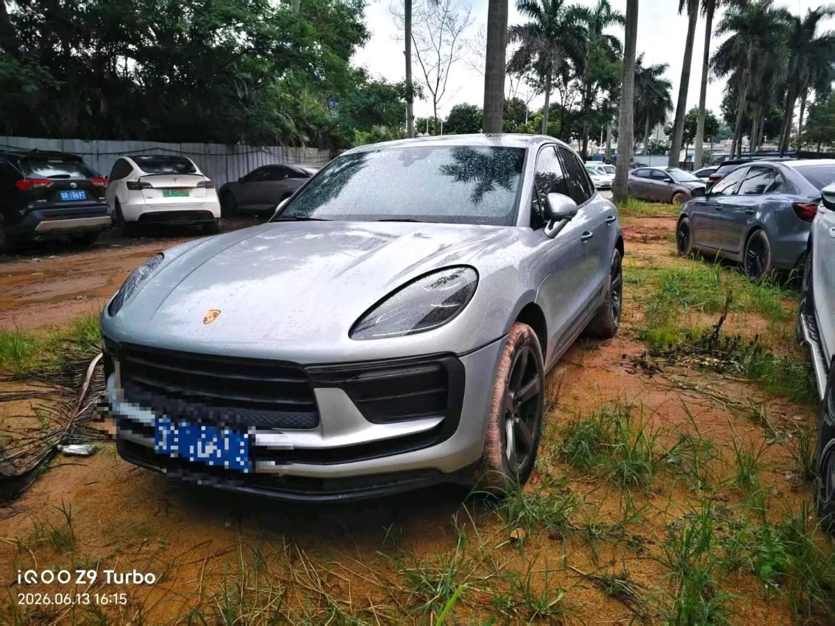 2023 Porsche Macan 2.0T