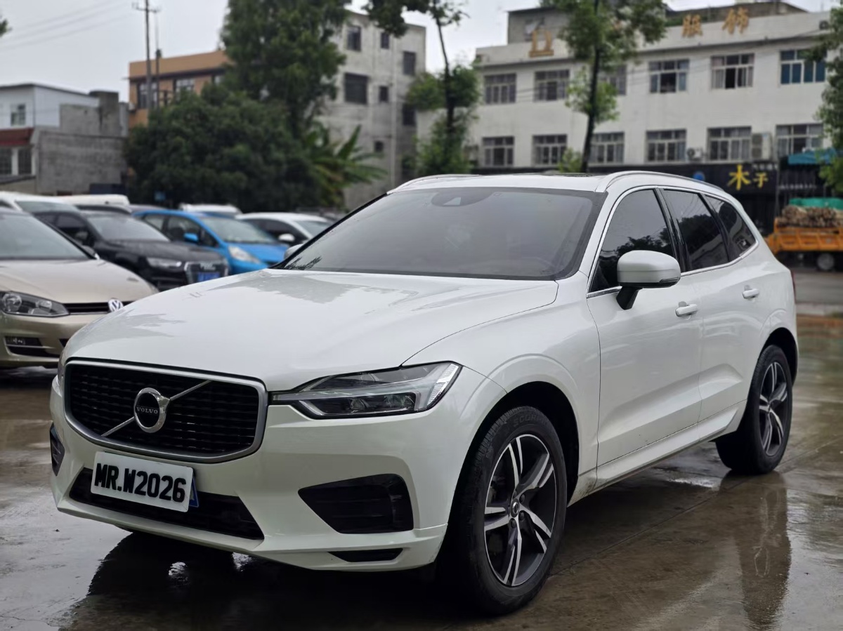 2019 Volvo XC60 T5