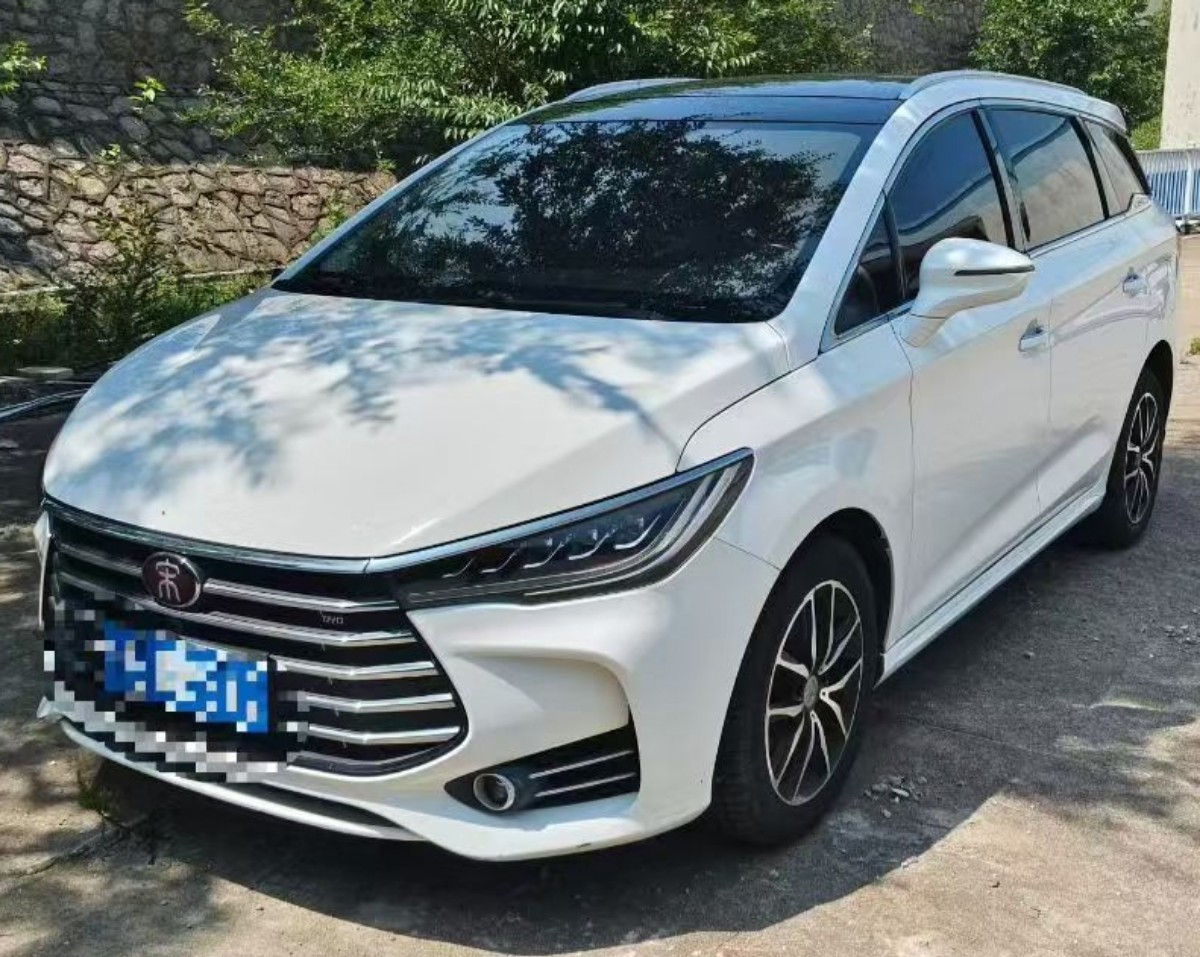 2017 BYD Song MAX 1.5T Automatic Intelligent Elite Edition 7-seater