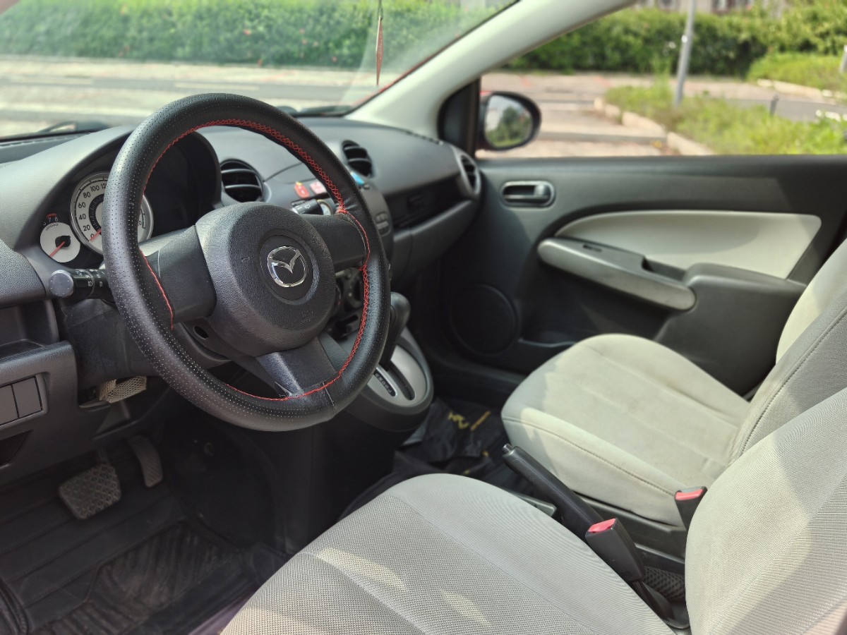 2011 Mazda 2 1.3L Automatic