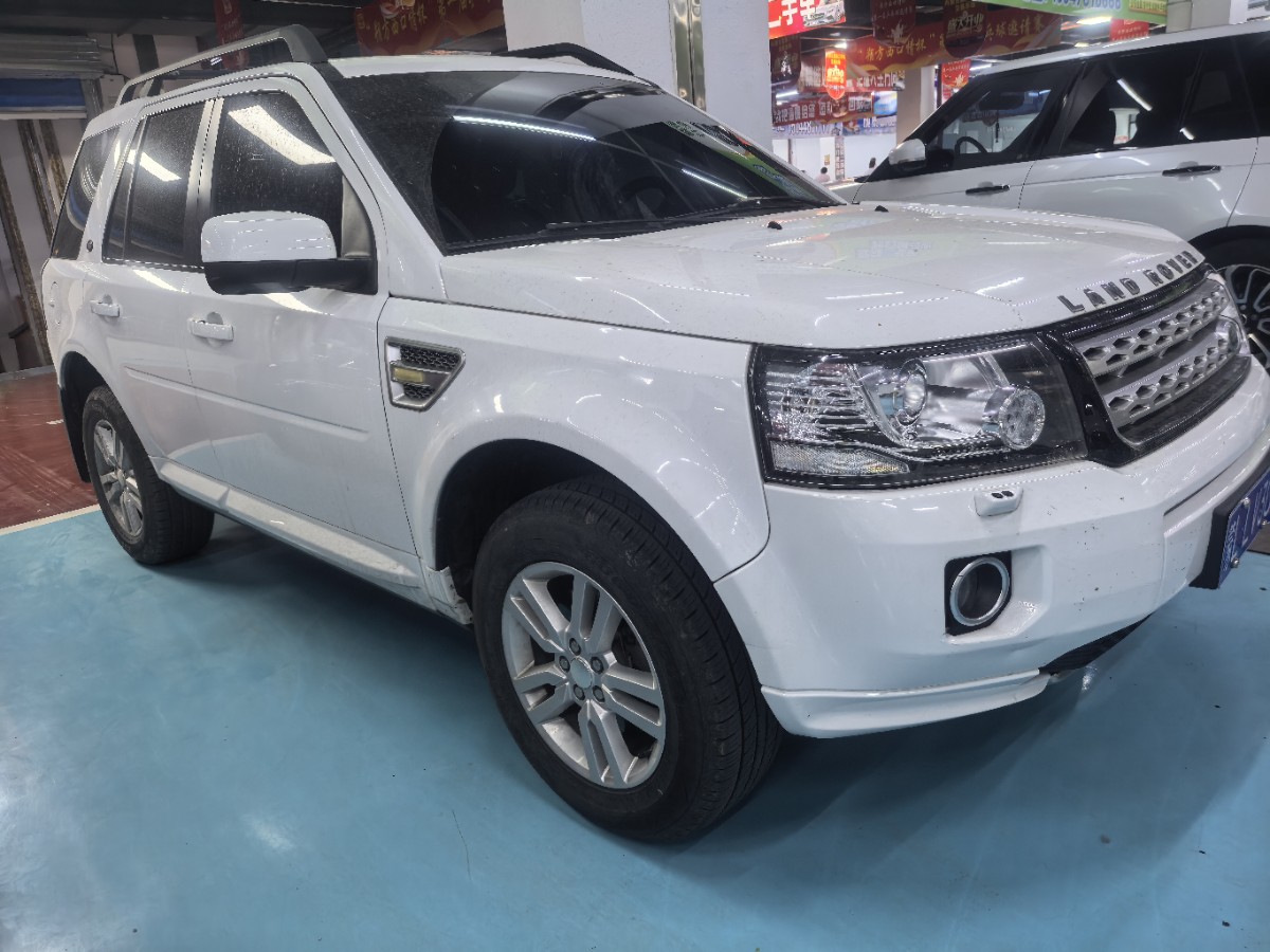 2014 Land Rover Freelander 2.0T Si4 SE Gasoline Edition